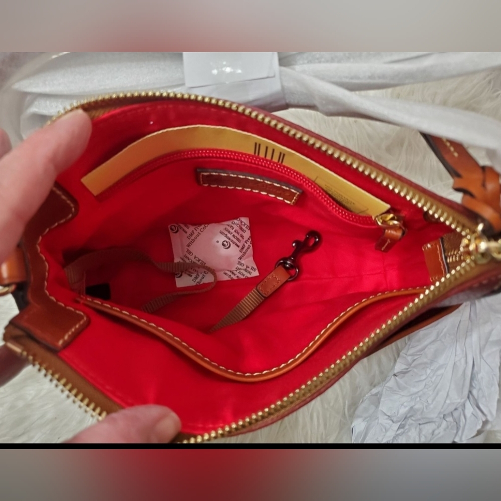 NEW Dooney & Bourke Wine Pebble Leather Pouchette Crossbody - Picture 3 of 8
